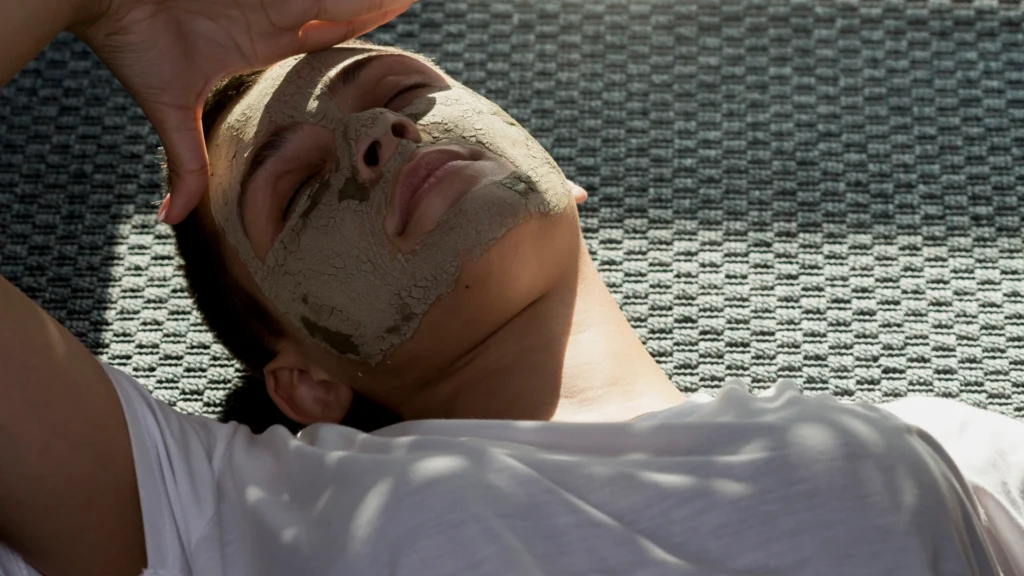 Important sun exposure precautions to follow after an acnelan procedure.